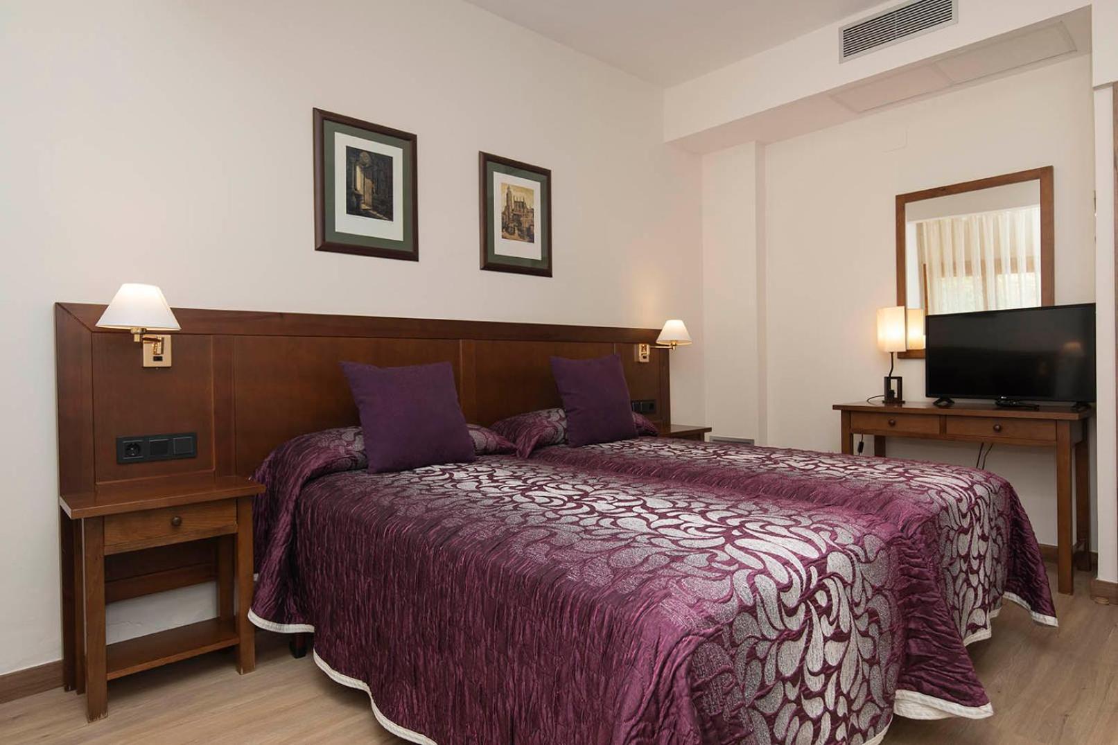 Hotel Cinca Escalona Εξωτερικό φωτογραφία